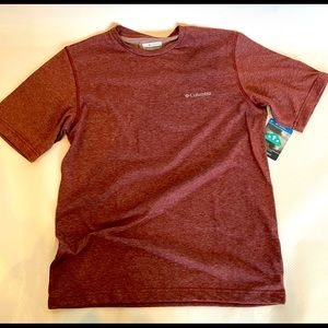 NEW Columbia Sportswear T-shirt